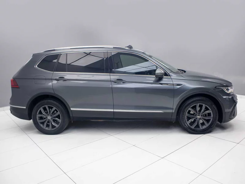 Vehicle Image for 4/23for Volkswagen Tiguan Allspace 1.4 TSI Life DSG