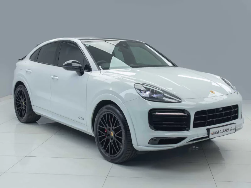 Porsche Cayenne GTS Coupe 2023