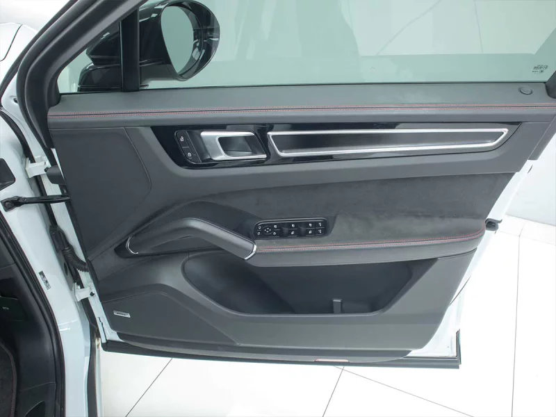 Vehicle Image for 23/25for Porsche Cayenne GTS Coupe