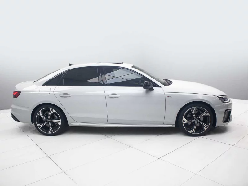 Vehicle Image for 9/24for Audi A4 Black Edition 35 TFSI S tronic