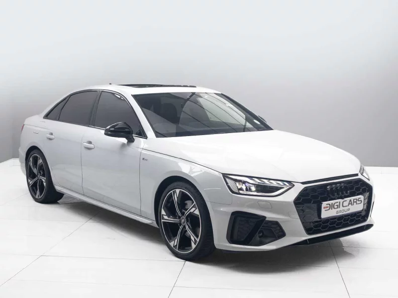 Audi A4 Black Edition 35 TFSI S tronic 2024