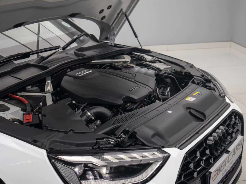 Vehicle Image for 6/24for Audi A4 Black Edition 35 TFSI S tronic