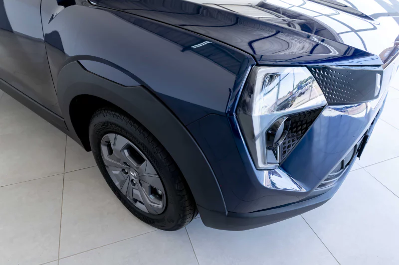 Vehicle Image for 4/24for Mahindra XUV3X0 1.2 MX3 MT