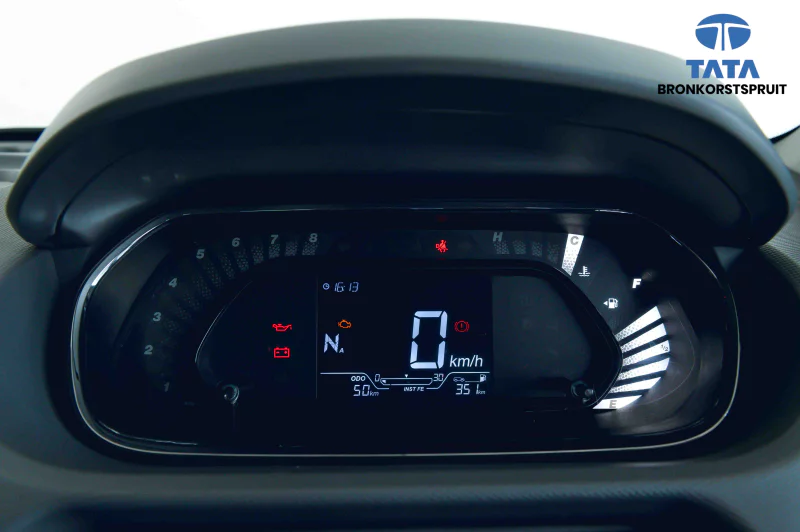 Vehicle Image for 16/21for Tata Tiago 1.2 XT MT