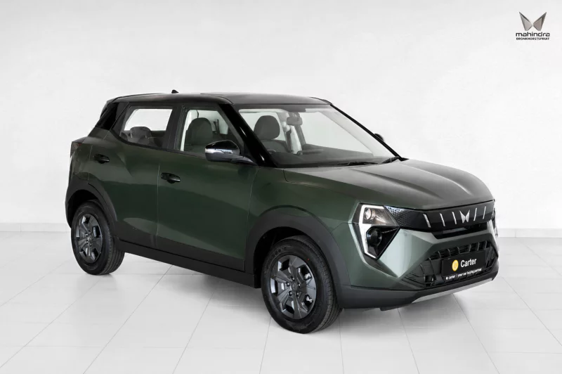 Vehicle Image for 2/29for Mahindra XUV3X0 1.2 MX3 MT