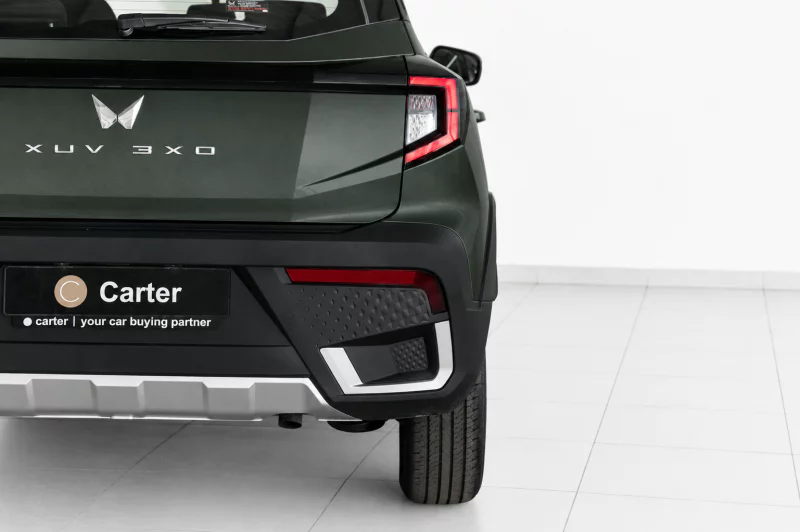 Vehicle Image for 8/29for Mahindra XUV3X0 1.2 MX3 MT