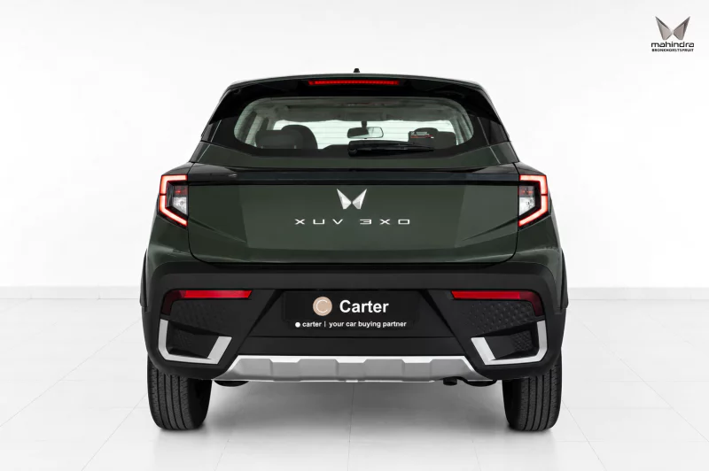 Vehicle Image for 13/29for Mahindra XUV3X0 1.2 MX3 MT