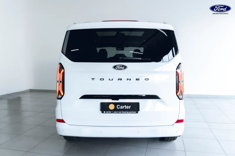 Vehicle Image for 6/16for Ford New Tourneo Custom Titanium X 2.0L Diesel 8AT 4x2 SWB Bus