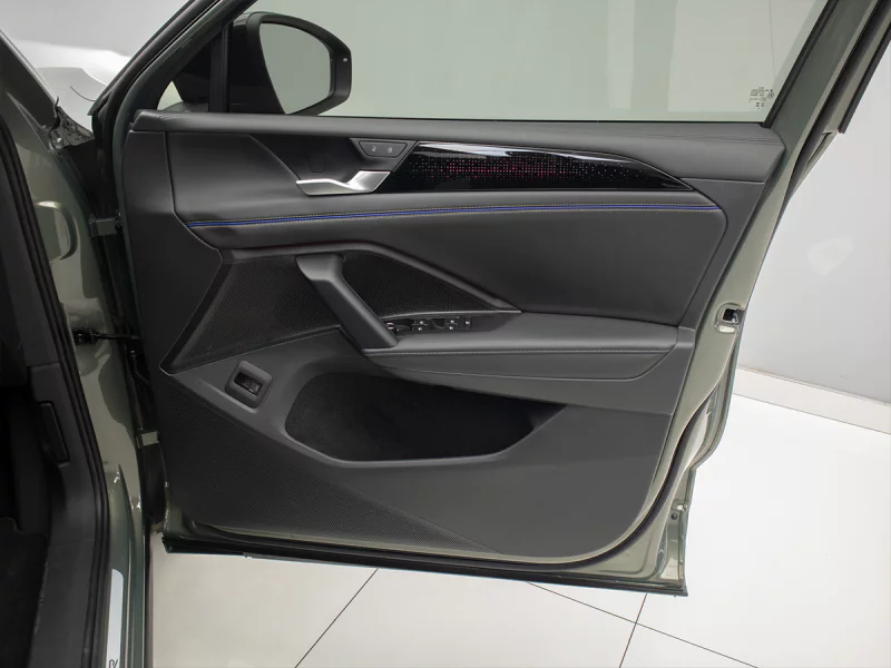 Vehicle Image for 24/25for Volkswagen Tiguan R-Line 1.4 TSI 110 kW DSG