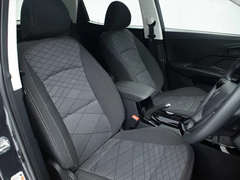 Vehicle Image for 15/21for Mahindra XUV3X0 1.2 MX3 MT