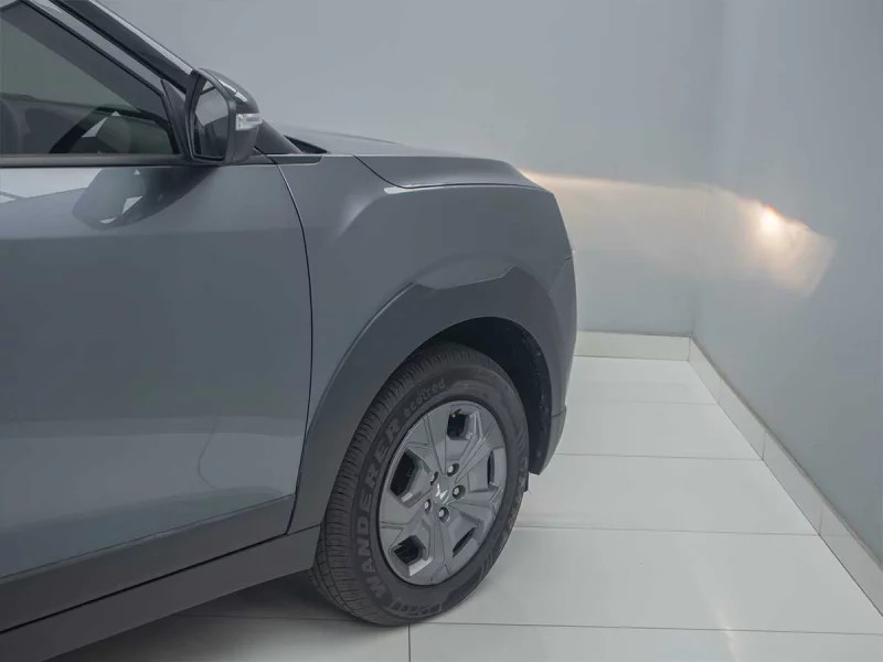 Vehicle Image for 6/21for Mahindra XUV3X0 1.2 MX3 MT