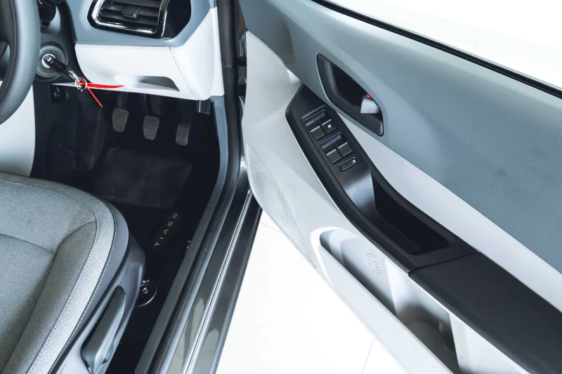 Vehicle Image for 24/26for Tata Tiago 1.2 XT MT