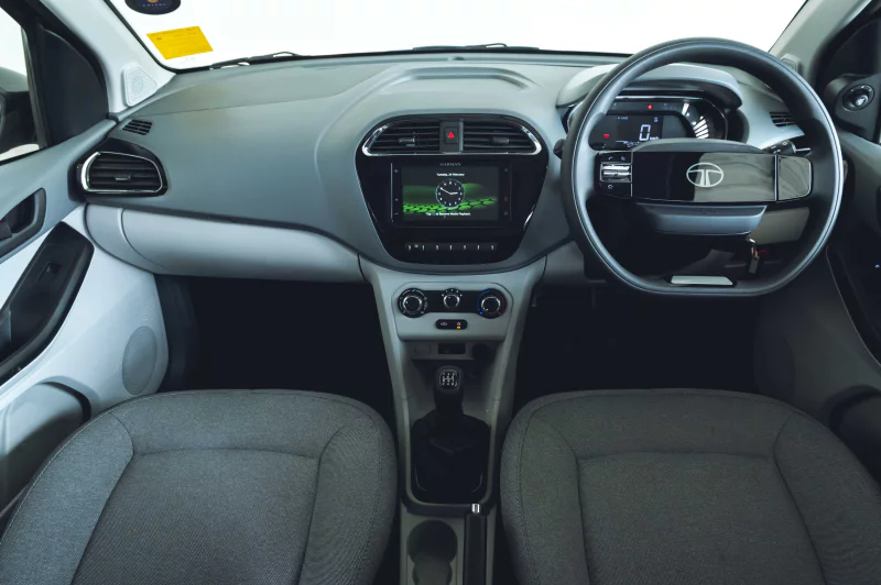 Vehicle Image for 20/26for Tata Tiago 1.2 XT MT