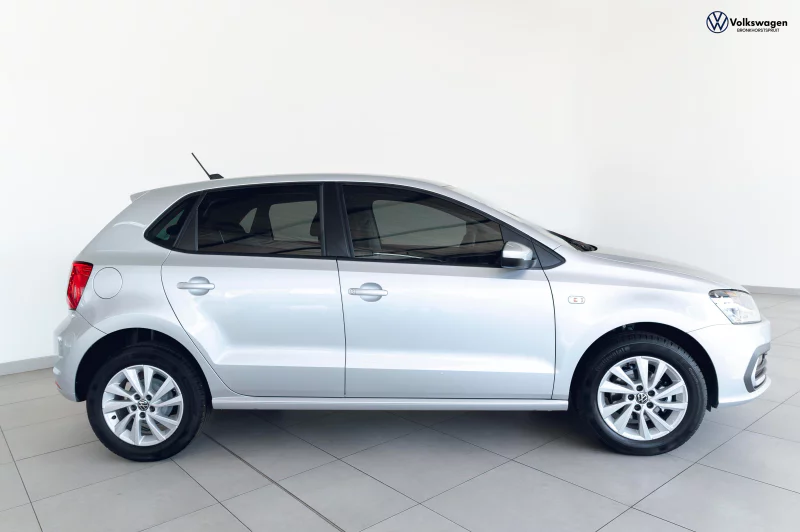 Vehicle Image for 4/27for Volkswagen Polo Vivo Hatch 1.6 77kW Life Tiptronic