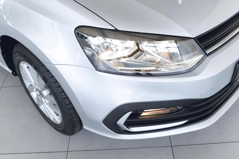 Vehicle Image for 10/27for Volkswagen Polo Vivo Hatch 1.6 77kW Life Tiptronic