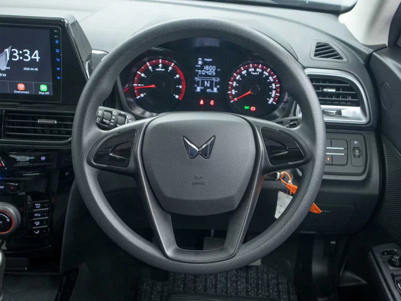 Vehicle Image for 15/23for Mahindra XUV3X0 1.2 MX3 MT