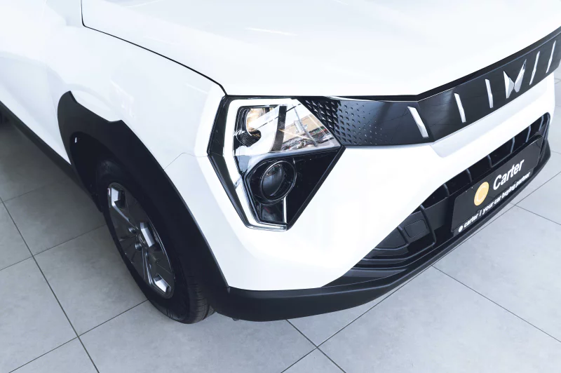 Vehicle Image for 12/16for Mahindra XUV3X0 1.2 MX3 MT
