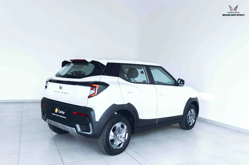 Vehicle Image for 4/16for Mahindra XUV3X0 1.2 MX3 MT
