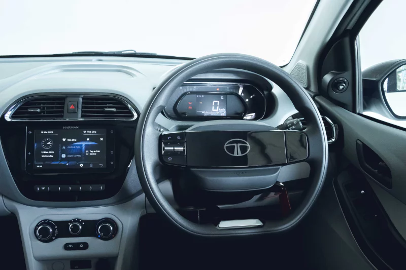 Vehicle Image for 20/25for Tata Tiago 1.2 XT MT