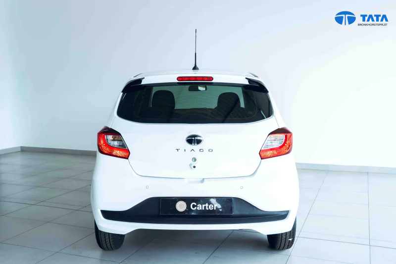 Vehicle Image for 13/25for Tata Tiago 1.2 XT MT